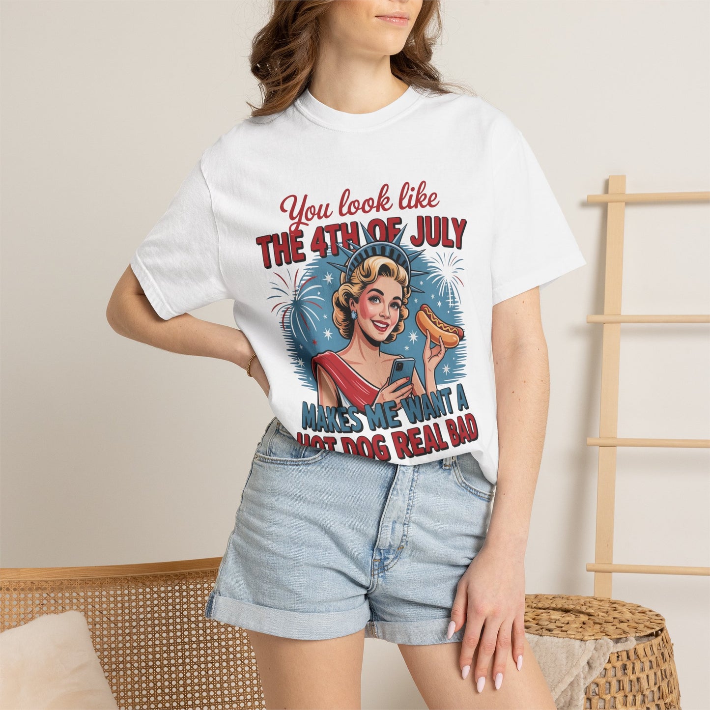 4th of July Hot Dog Tee — Funny Retro Independence Day Graphic T‑Shirt
